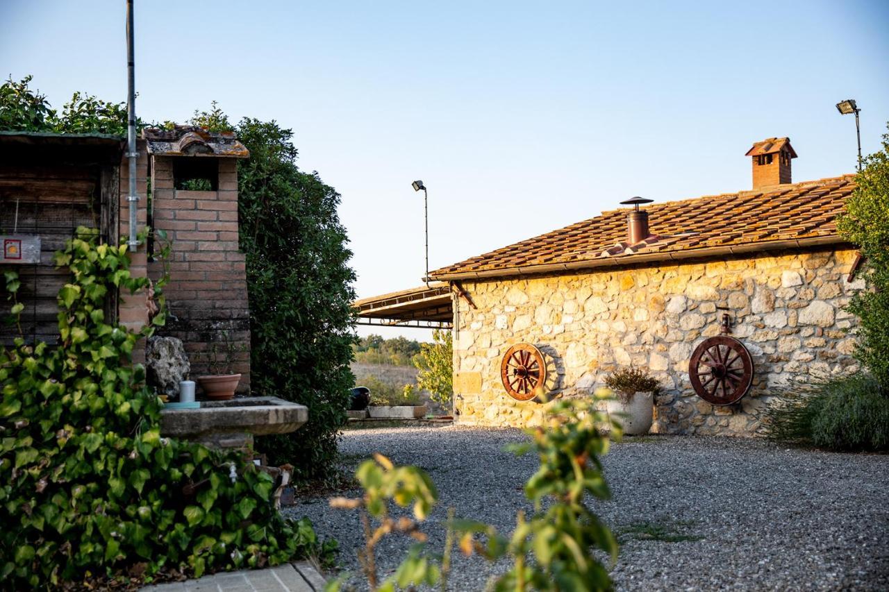 فيلا Agriturismo Podere Campinovi كولّي فال ديلسا المظهر الخارجي الصورة