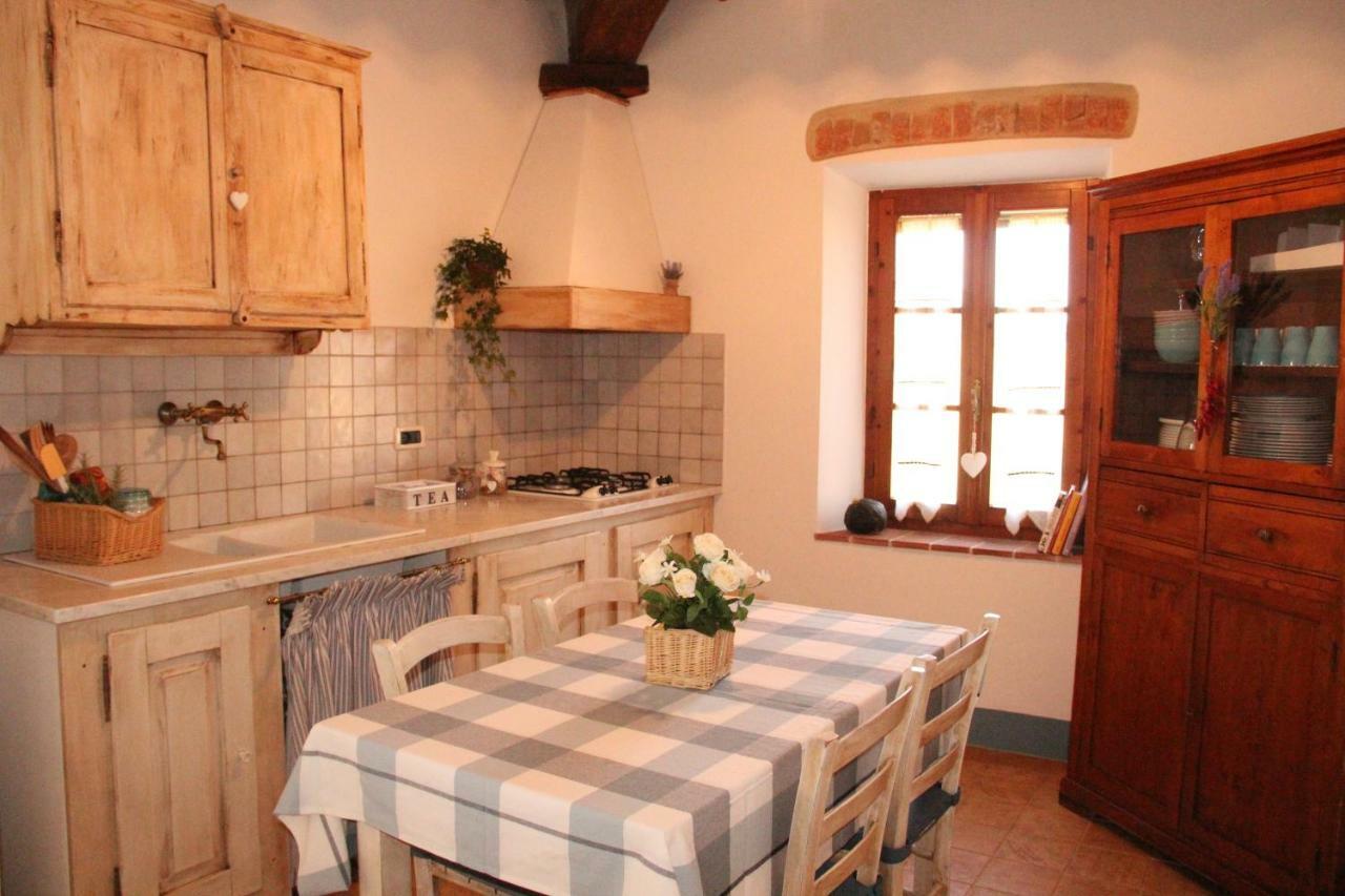 فيلا Agriturismo Podere Campinovi كولّي فال ديلسا المظهر الخارجي الصورة