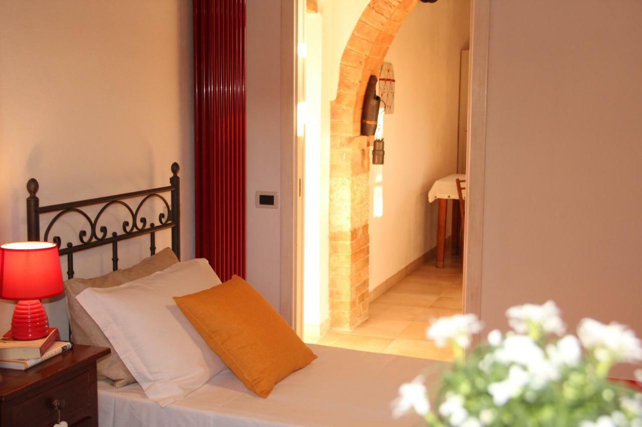 فيلا Agriturismo Podere Campinovi كولّي فال ديلسا المظهر الخارجي الصورة
