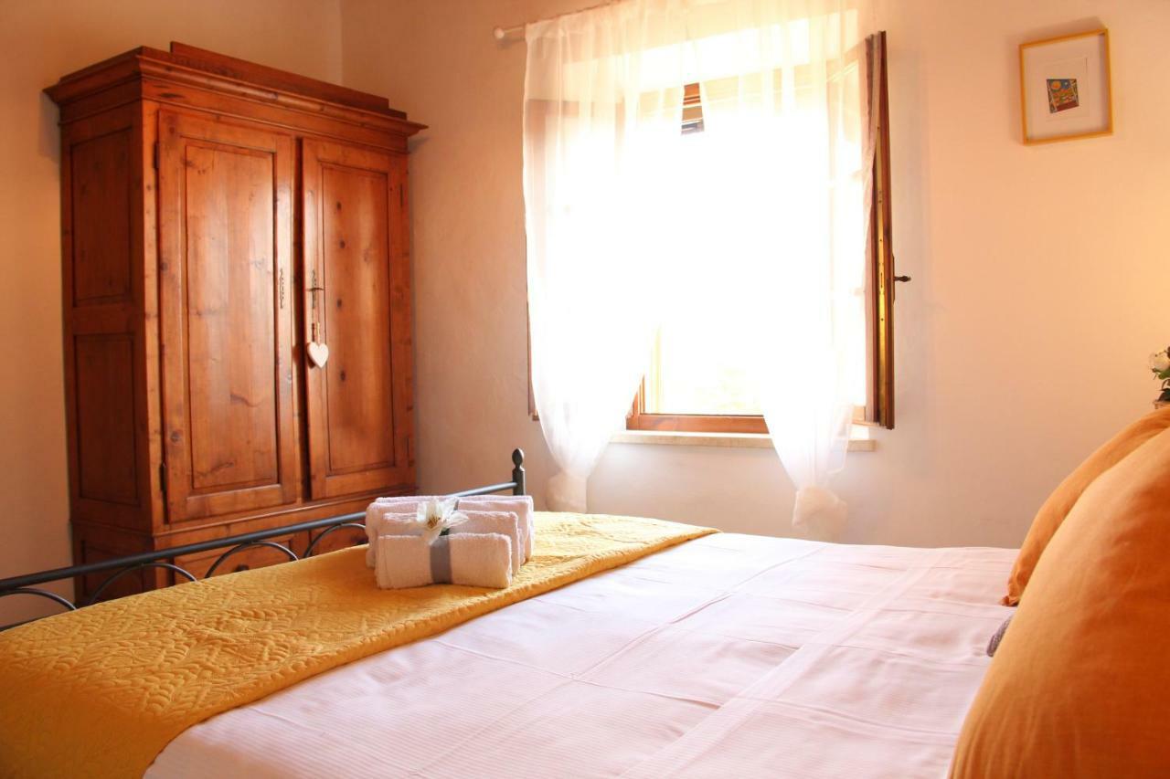 فيلا Agriturismo Podere Campinovi كولّي فال ديلسا المظهر الخارجي الصورة