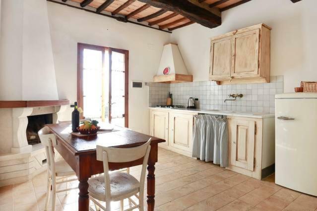 فيلا Agriturismo Podere Campinovi كولّي فال ديلسا المظهر الخارجي الصورة